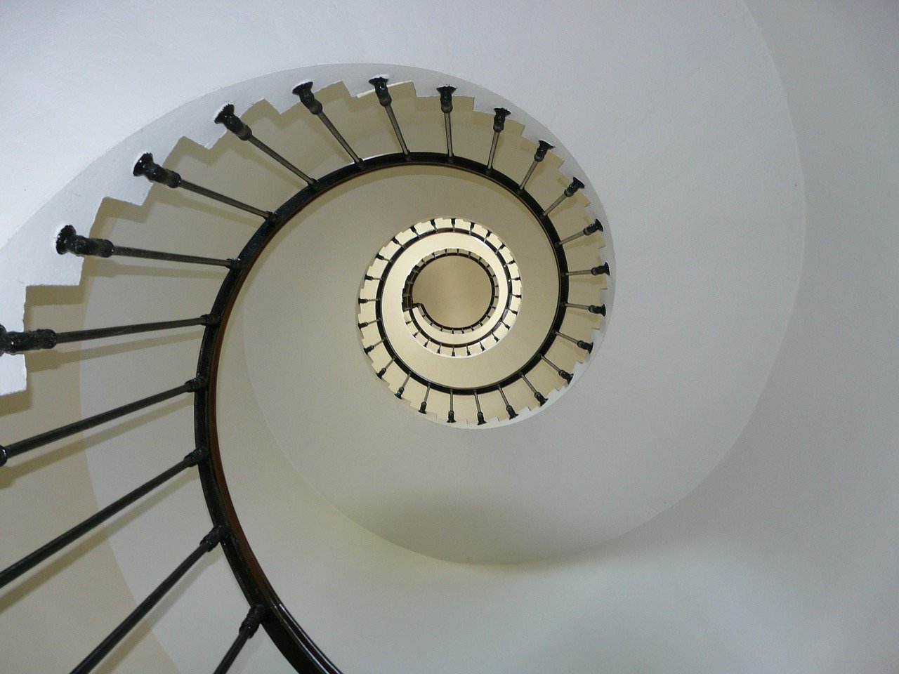 staircase-274614_1280.jpg